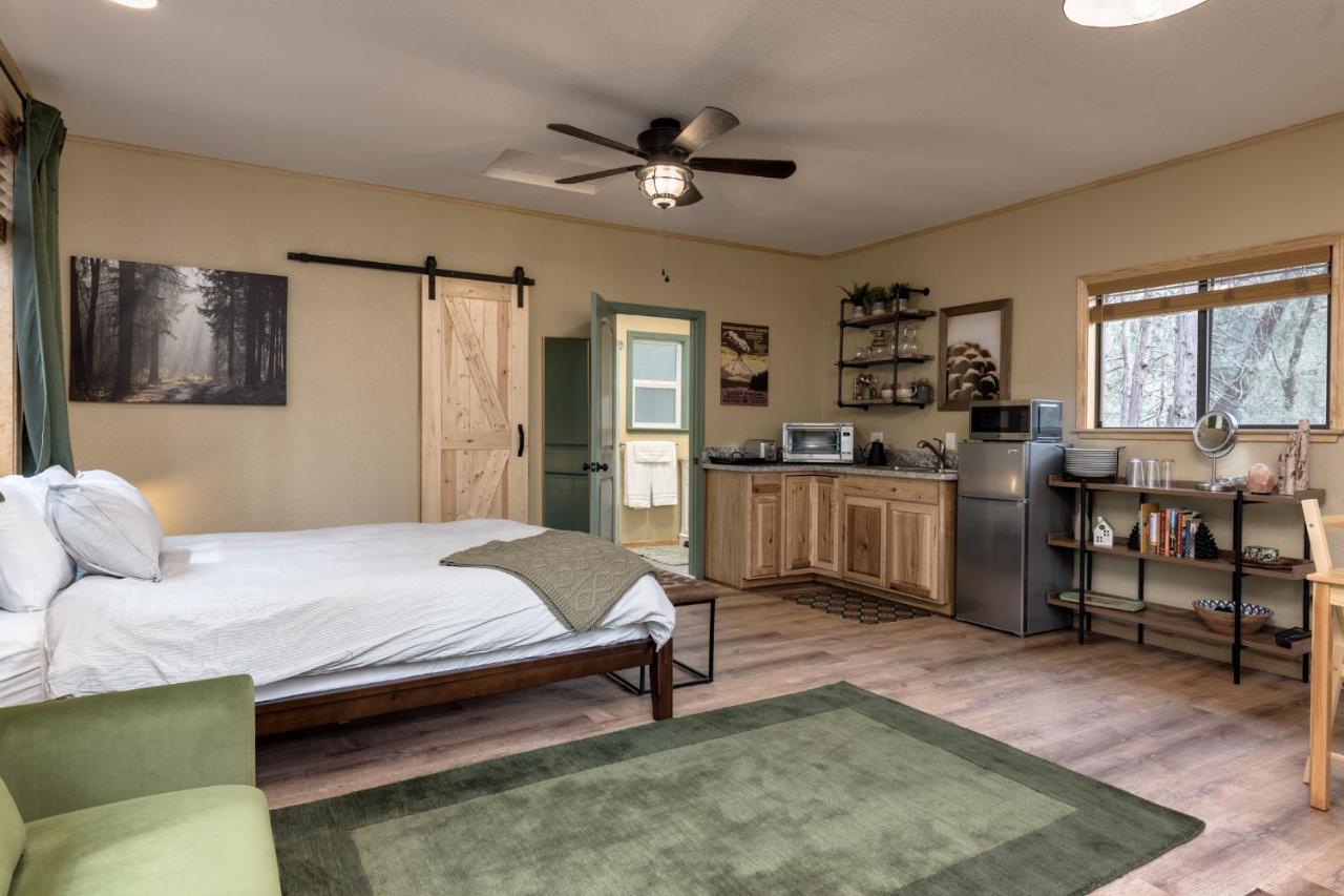 Hotel Little House In The Big Woods Forest Ranch Esterno foto